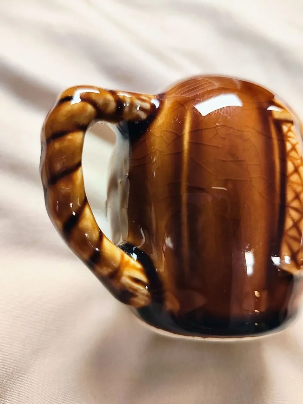 Vintage Texas Longhorn Ceramic Salt & Pepper Shakers Brown Glaze With Yellow Sta